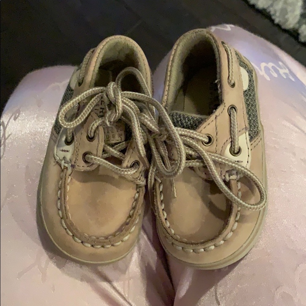 2M sperry baby shoes
